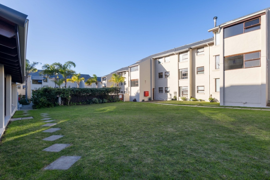 4 Bedroom Property for Sale in Bowtie Western Cape